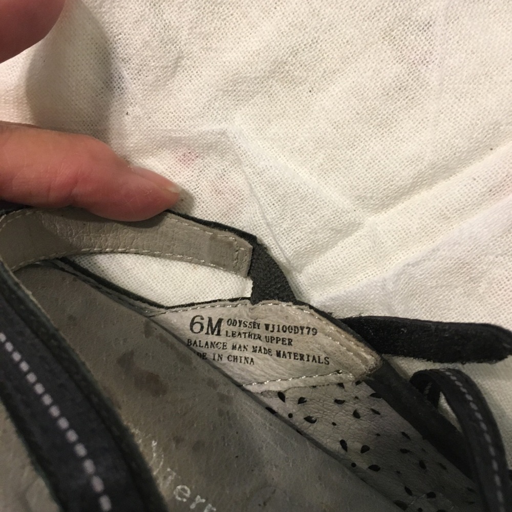 Jambu Shoes - Picture 2 of 2